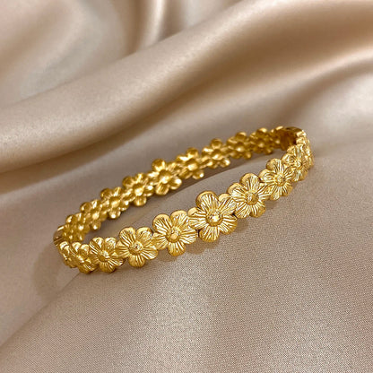 Bracelet rigide floral