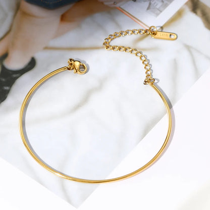 Bracelet doré simple à fermoir