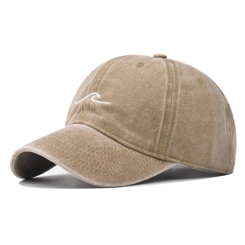 Casquette à motifs vagues
