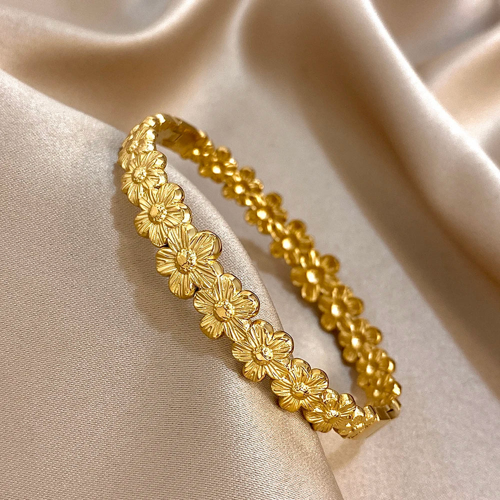 Bracelet rigide floral