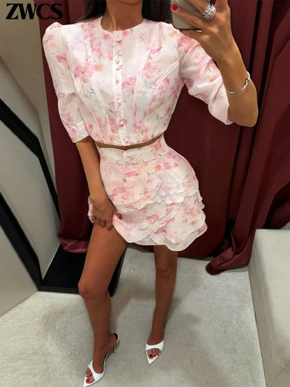 Robe courte légère à motifs
