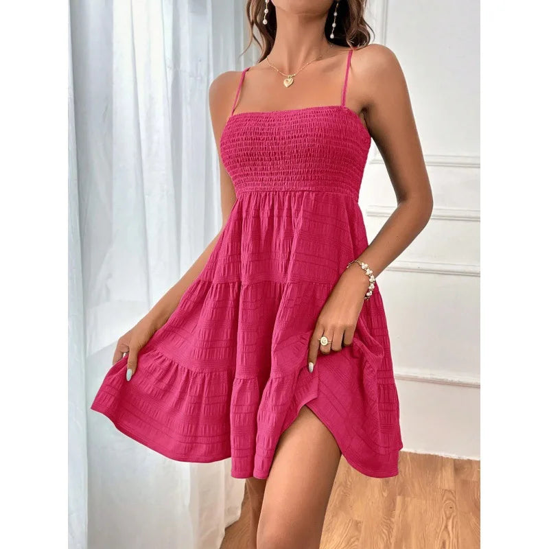 Robe courte à bretelles