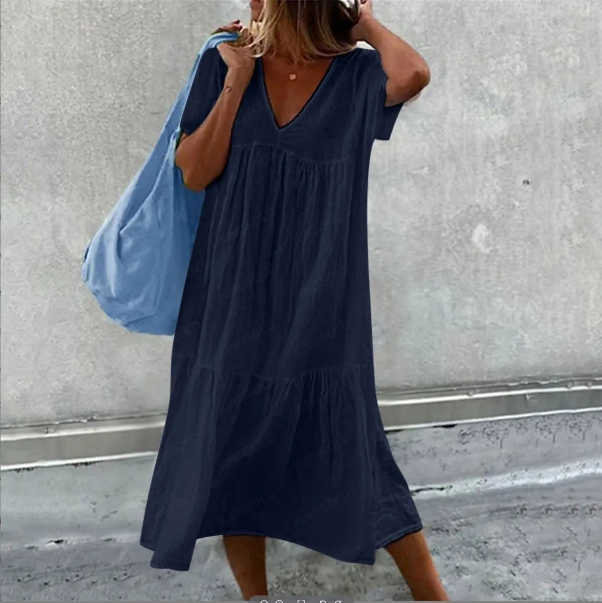 Robe simple à col en V