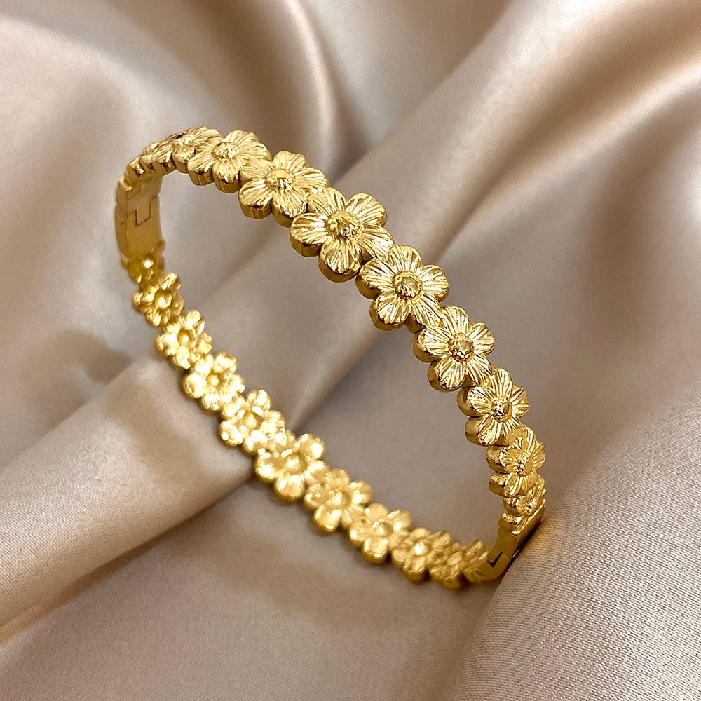 Bracelet rigide floral